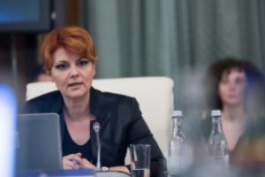Lia Olguţa Vasilescu s-a DEZLĂNȚUIT din cauza viitoarei scumpiri a carburanţilor: Când prostia nu doare, ci loveşte!