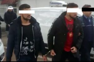 Din sala de PĂCĂNELE, trei „ŞEPTARI” au ajuns după gratii!