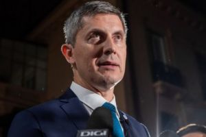 Excluderi în USR noaptea, ca hoţii. Val de plecări din partid. ACUZATII la adresa lui Barna