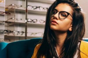 Revelion în centrul Sucevei cu Amna, Ruby, Pavel şi Cleopatra Stratan, foc de artificii şi lasere