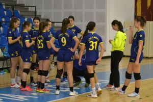 Final de top pentru echipele de handbal