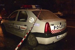 Un bărbat din Botoşani, împuşcat în picior de Poliţie. Individul a sărit cu toporul la agenţii de poliţie