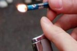 Peste 400 de bucăţi de articole pirotehnice – ridicate de poliţiştii caransebeşeni