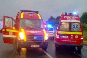 MAŞINA I-A RUPT PICIORUL