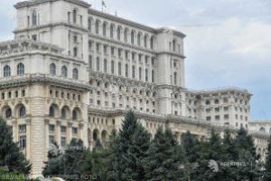 Mai multe ONG-uri au trimis Parlamentului propuneri privind finanţarea partidelor politice şi campaniilor electorale