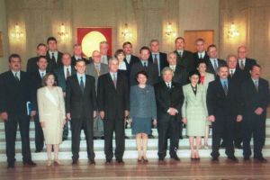 Ce fost ministru din Cabinetul Năstase riscă să piardă titlul de Cetăţean de onoare al Bistriţei