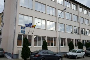 Primăria Șelimbăr învaţă angajaţii cum să se poarte cu cetăţenii, dar şi între ei
