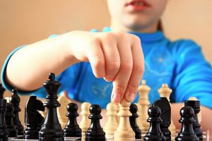 Copiii pasionaţi de şah sunt aşteptaţi, sâmbătă, la concurs