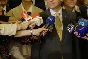 Tara arde si Orban da banii la privati. Guvernul a plătit datoria de sute de milioane de euro către fraţii Micula