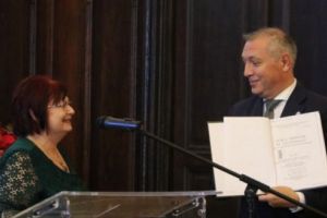 Teza de doctorat a savantului George Emil Palade, oferită UMFST-ului