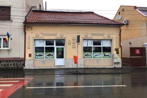 FOTO. S-a deschis noul magazin Piscicola. Peşte proaspăt din judeţ, în fiecare zi