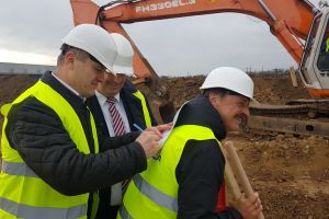 Investiţie de 15 milioane de euro într-o fabrică germană de lanţuri auto în parcul industrial de pe Borşului (FOTO)