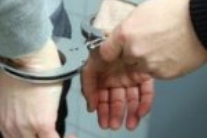 Bărbat din Olt – arestat preventiv pentru furturi din locuinţă