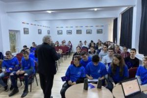 Campanie de informare pentru tineri: „Ce Face EUropa pentru Mine?”