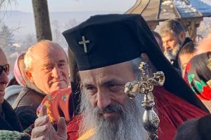 ÎPS Teofan aşteptat, astăzi, la Botoşani. Concert de colinde la Casa Sindicatelor