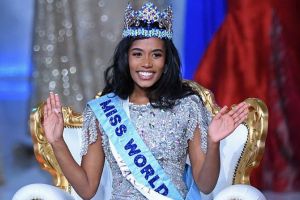 Miss World 2019 este o studentă la medicină din Jamaica (FOTO)
