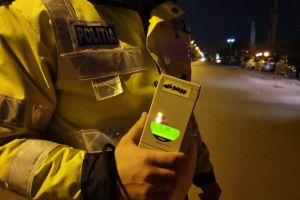 Constanta: Razie a politistilor rutieri pentru combaterea consumului de bauturi alcoolice sau droguri la volan