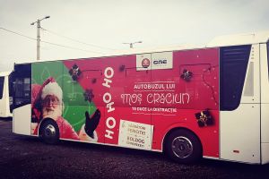 Cadou pentru sătmăreni! Plimbare timp de o oră cu Autobuzului lui Moş Crăciun