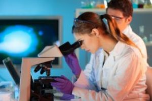 Cercetatorii au creat o suprafata care se curata singura si tine superbacteriile la distanta