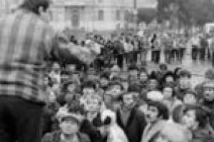 16 decembrie 1989, Timişoara. Un tramvai şi o dorinţă: Jos Ceauşescu!