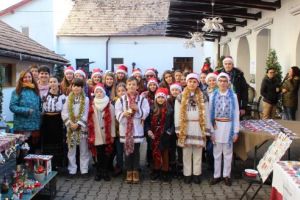 FOTO: Savoare, gust şi frumos, la cea de a treia ediţie a Târgului BioDorf