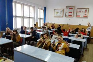 Sărbătoare creativă şi educativă pentru elevii unui liceu din Arad