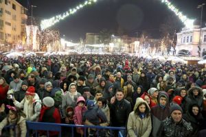 BERE GRATIS, DE REVELION, LA PITEŞTI