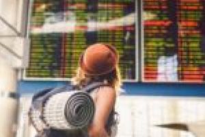 Românii au scos sume ridicole din buzunarele turiştilor străini!