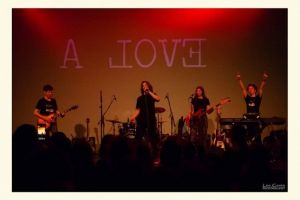 Teatrul Pentru Copii şi Tineret MERLIN aşteaptă publicul la concertul trupei locale „Allover”