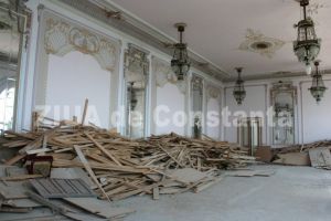 Inimi din intreaga lume bat la unison pentru Cazinoul din Constanta. Contractul pentru reabilitare ar putea fi semnat inainte de sarbatori. Ce spun autoritatile (galerie foto)