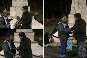 FOTO: Liberalii din Alba Iulia, alături de moş Baci Alexandru, bătrânul din Vinţu de Jos a cărui casă a fost mistuită de flăcări. Gabriel Pleşa – ”Nu puteam rămâne indiferenţi faţă de tragedia acestui om”