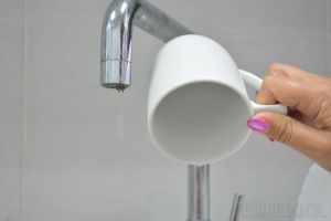 Locuitorii de pe mai multe străzi din Oradea rămân vineri fără apă