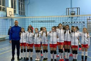Fetele de la ACS Kinder Suceava s-au calificat la turneul semifinal
