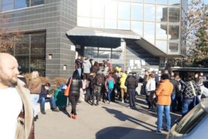 Explicaţia oficială pentru COZI LA PERMISE în Piteşti