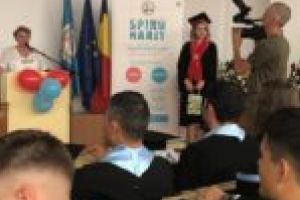 PERCHEZIȚII. DIICOT caută licenţele studenţilor care n-au trecut nicio zi pe la cursurile Universităţii Spiru Haret!