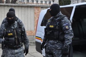 Percheziţii în Bistriţa-Năsăud