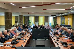 Asigurarea curăţeniei şi ridicarea gunoiului menajer, discutate la ultima şedinţă cu ...