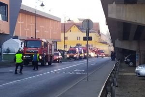 VIDEO FOTO Plin de pompieri la mall-ul Promenada Sibiu