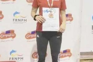 Înotătoarea Daria Remete (LPS Alba Iulia), medalie de bronz la Cupa României