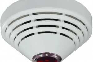 Câte tipuri de detectoare de incendiu există?