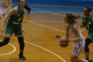 Baschetbalistele, în vizită la lider