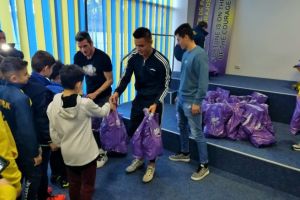 Jucătorii Petrolului au fost reprezentanţii Moşului