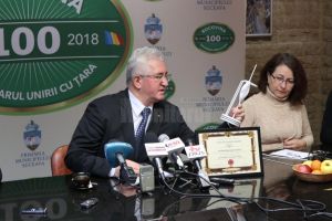 Suceava a luat premiul pentru cel mai bun proiect de transport public la Gala Smart City ...