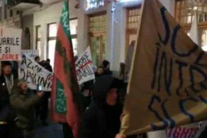 VIDEO| Protest la Cluj Napoca împotriva chiriilor enorme din oraş: „Dă Doamne să dispară piaţa imobiliară”