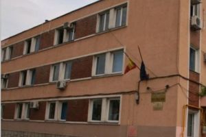 Târgul de Crăciun al copiilor instituţionalizaţi, la Braşov