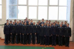 FOTO| 95 de elevi de la Colegiul Naţional Militar „Mihai Viteazul” din Alba Iulia, avansaţi în grad pentru rezultate deosebite