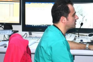 Dr. Elvis Boţu a condus trei OPERAŢII CORONARIENE cu o tehnică de ultimă oră!