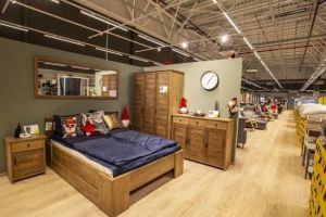 Lanţul de retail care închide magazinul din Botoşani în Ajunul Crăciunului. Toţi angajaţii sunt liberi