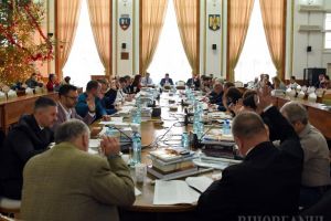 Una la cinci secunde! Record absolut în Consiliul Local unde aleşii orădenilor au adoptat 563 de hotărâri în 47 de minute