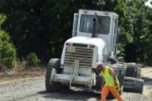 CJ Dolj: Preşedintele Ion Prioteasa anunţă licitaţia pentru modernizarea primului tronson al drumului judeţean 561A, cuprins între localităţile Giurgiţa şi Moţăţei